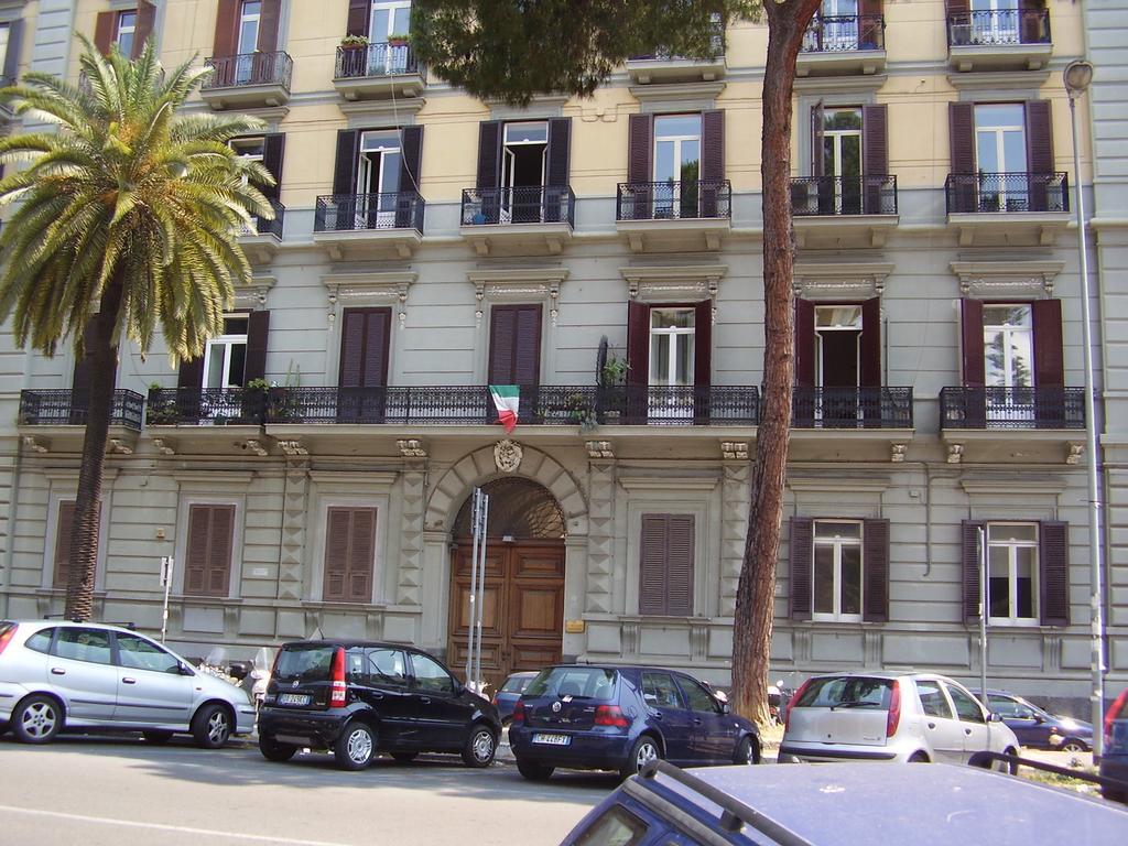 Ferienwohnung Casa Sannazzaro Neapel Zimmer foto